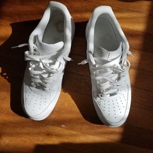 NIKE🏀AIRFORCE 1•WHITE